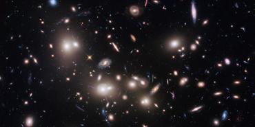 Galaxy Cluster Abell 2744 Hubble's Frontier Field galaxy cluster, with gravitationally lensed background galaxies